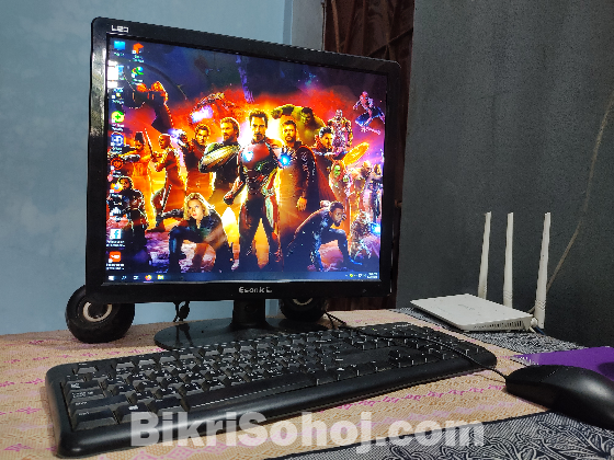 Intel i5 3rd gen 8/128GB with monitor